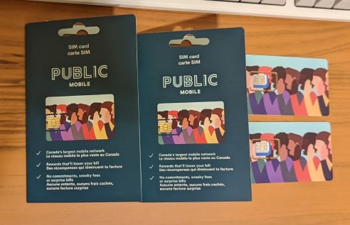 滞在先に届いたPublic MobileのSIMカードパッケージ。